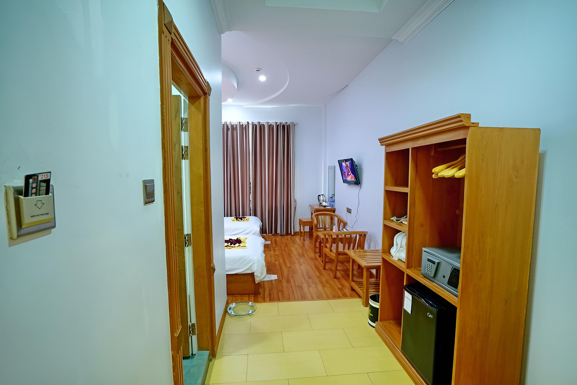 Deluxe Twin Room photo 2