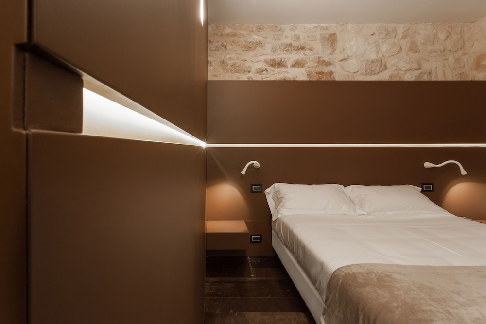 Standard Room photo 3