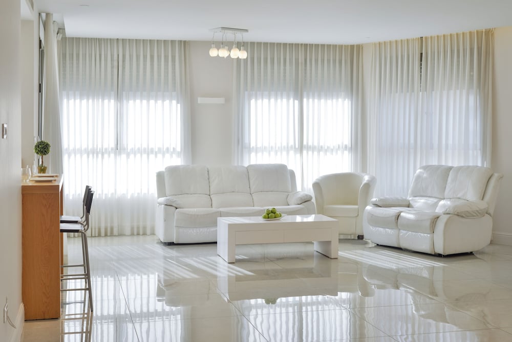 Classic Suite, 3 Bedrooms, Balcony, City View