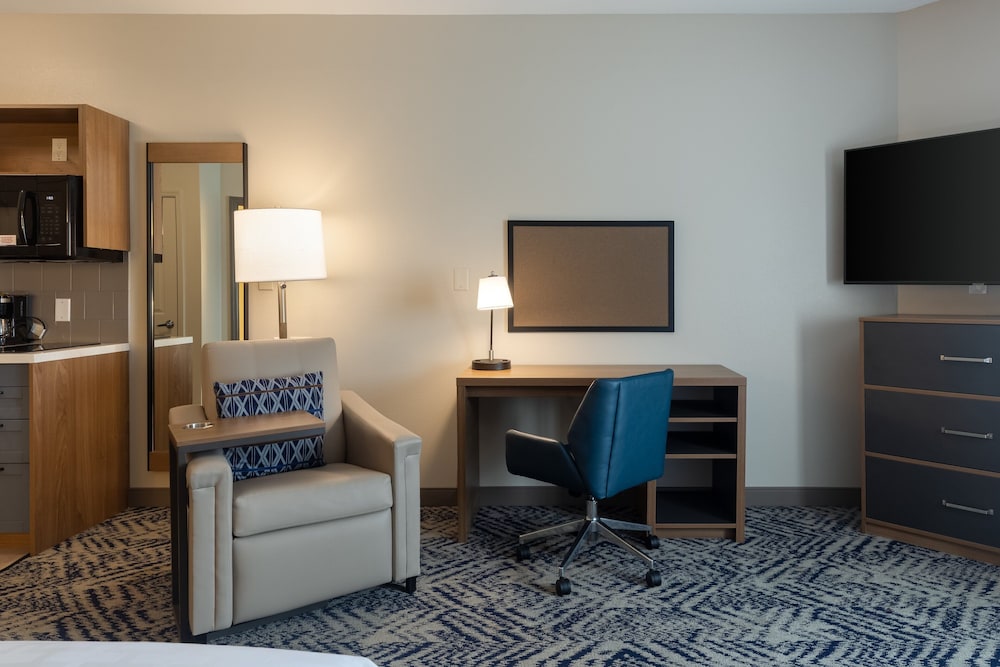 Studio Suite, 2 Queen Beds, Non Smoking - Photo 3