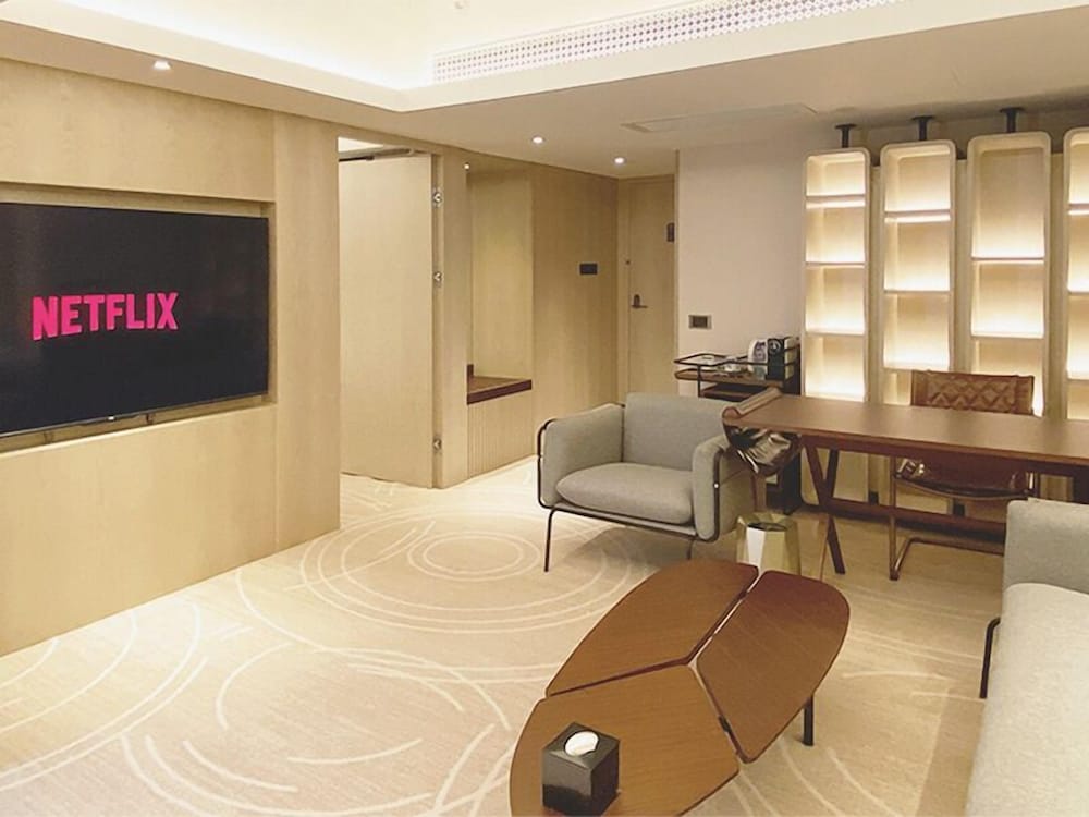 Smart Suite - Photo 2