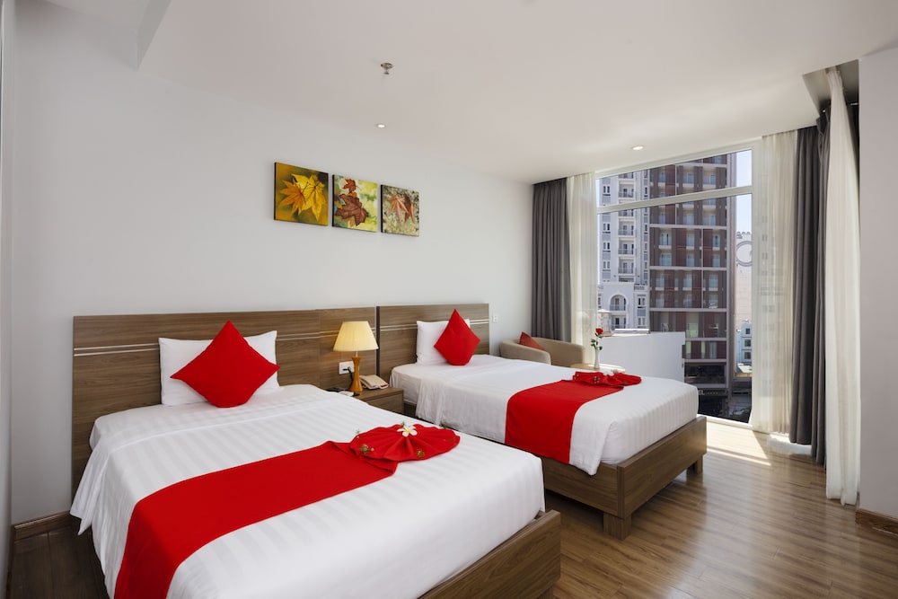 Deluxe Triple Room photo 1