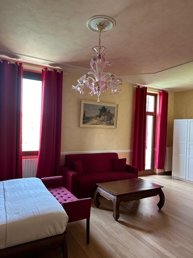 Deluxe Double Room, River View