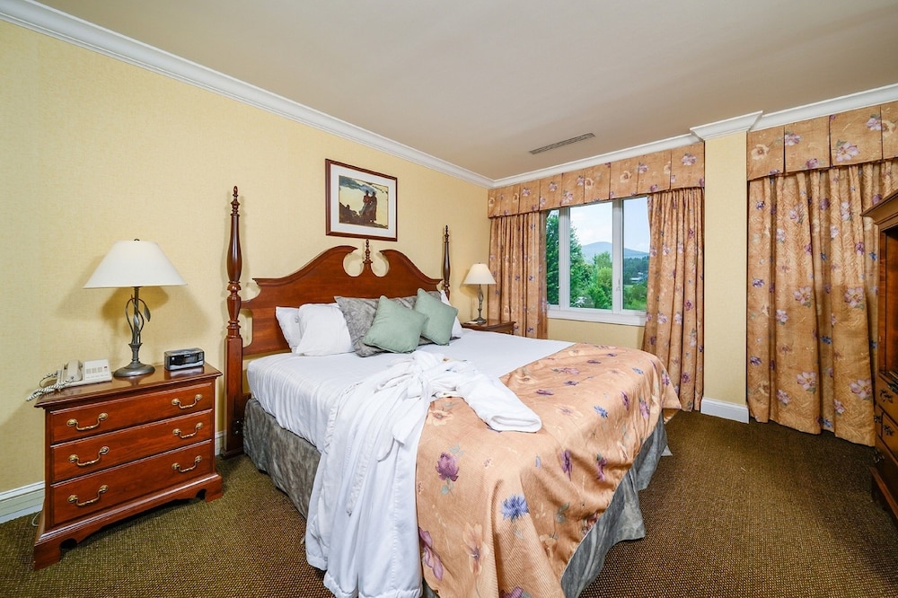 Executive Suite, 1 Bedroom - Photo 1