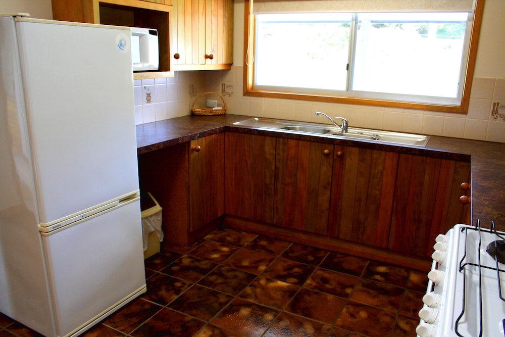 Family Apartment, 2 Bedrooms, Balcony, Ground Floor photo 2