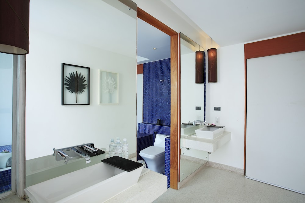Pool Villa With Loft - Free Daily Minibar - Photo 11