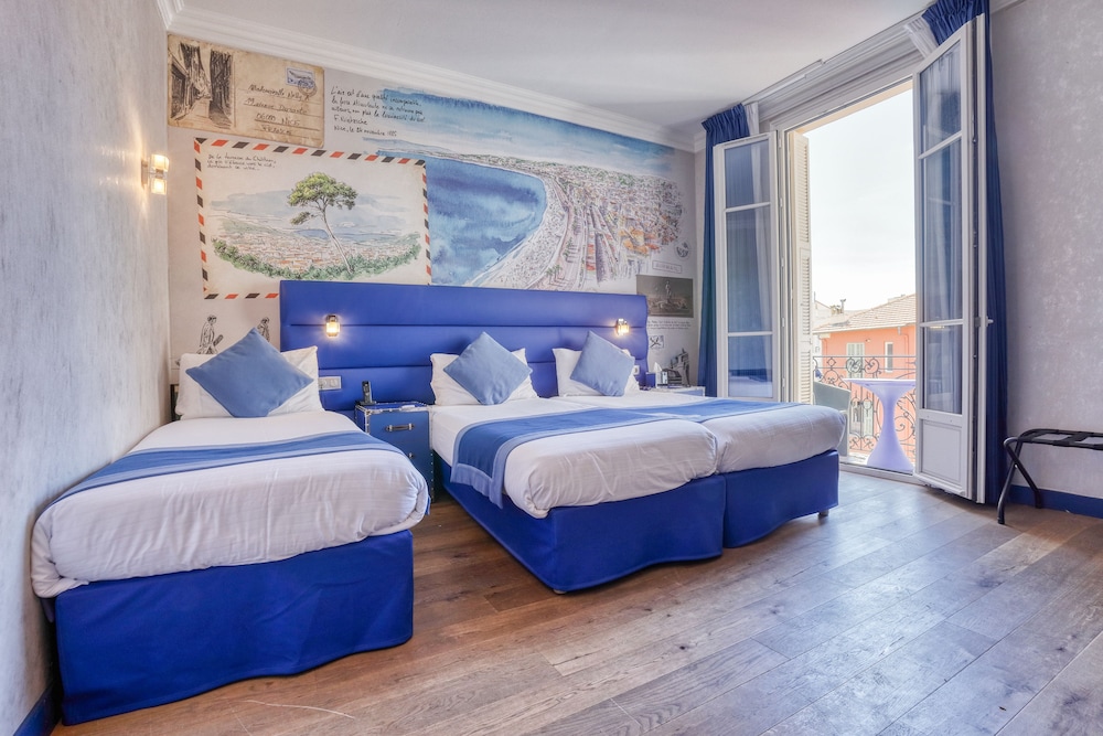Triple Junior Suite - Photo 1