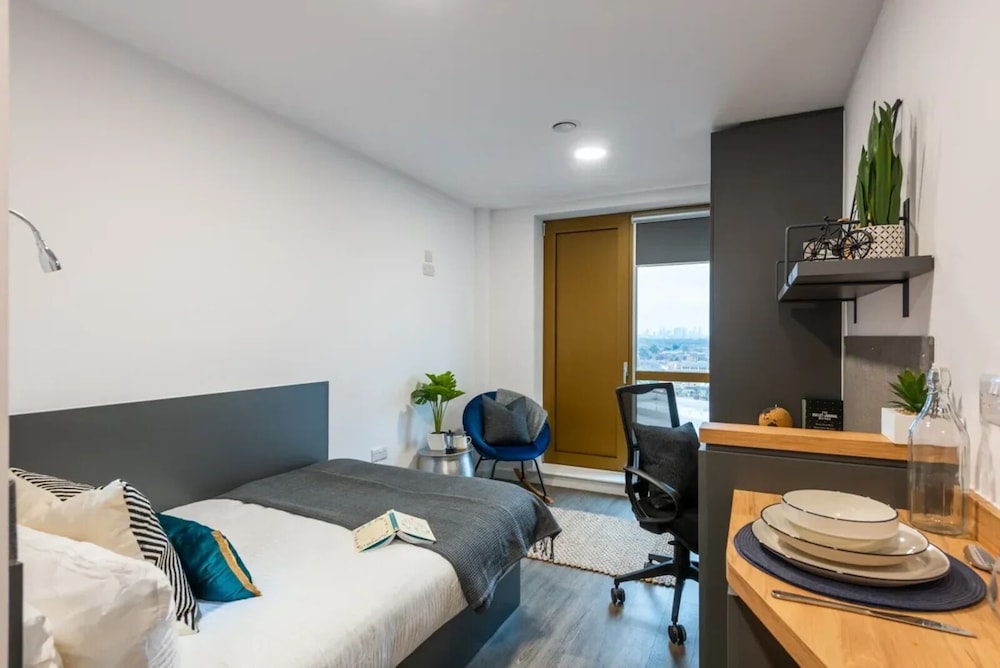 Apartment, 2 Bedrooms, Non Smoking photo 2