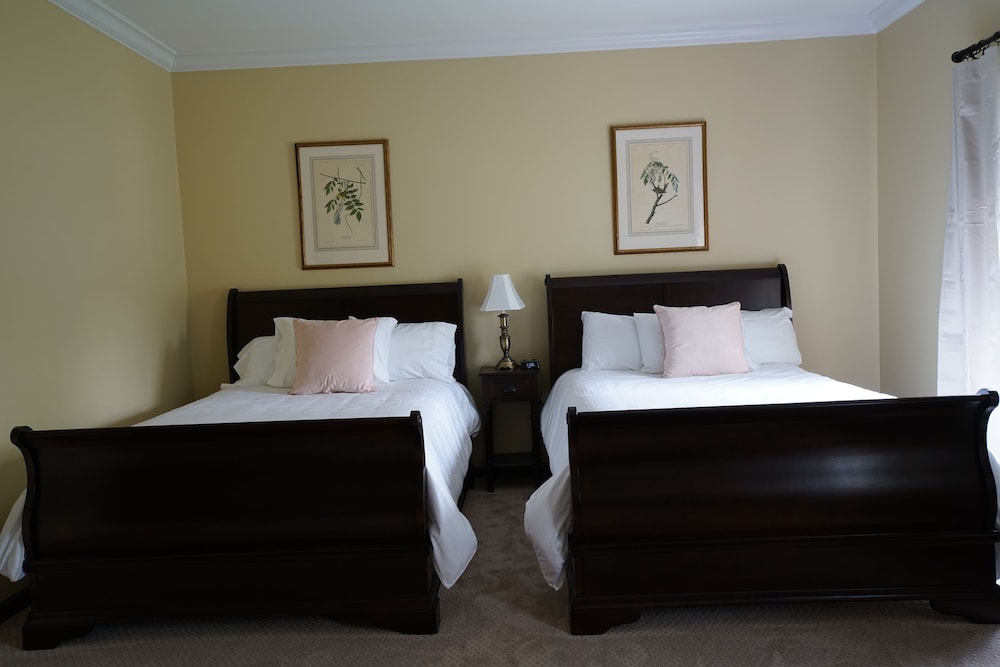 Deluxe Room, 2 Double Beds