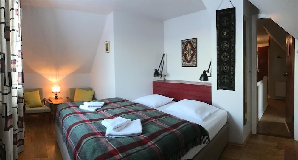 Double Room, Shared Bathroom (Hippi) photo 1