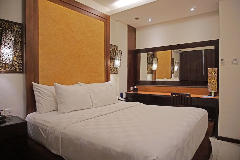 Premium Room, 1 Queen Bed, Non Smoking, Jetted Tub photo 1