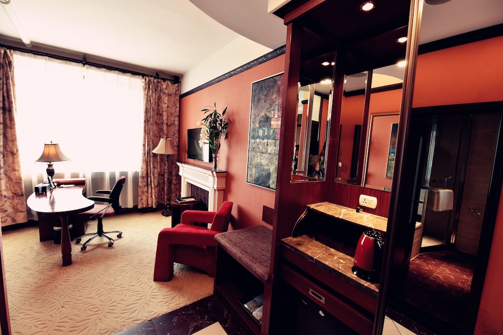 Luxury Twin Room, 1 Bedroom photo 3