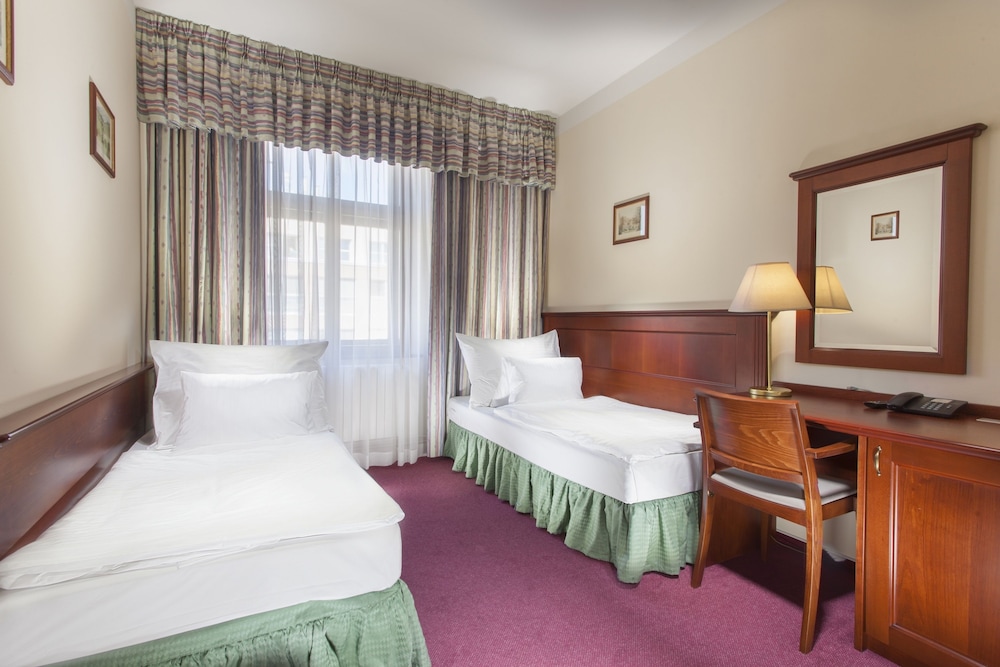 Comfort Double or Twin Room - Photo 1