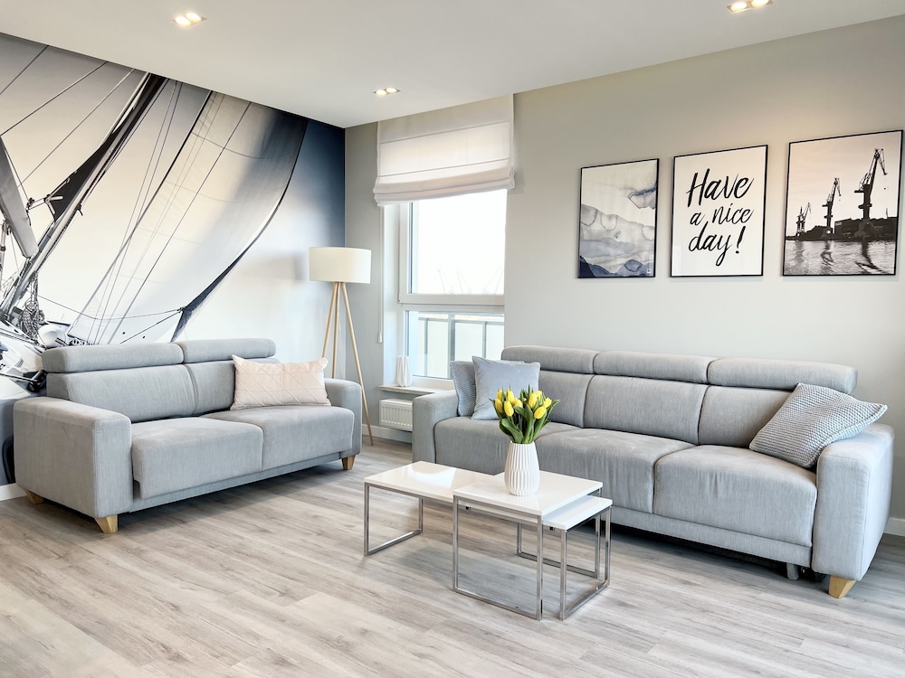 Comfort Apartment, 1 Bedroom, Balcony, Tower - Photo 1