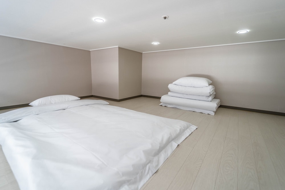 Duplex Double room (No View) - Photo 11
