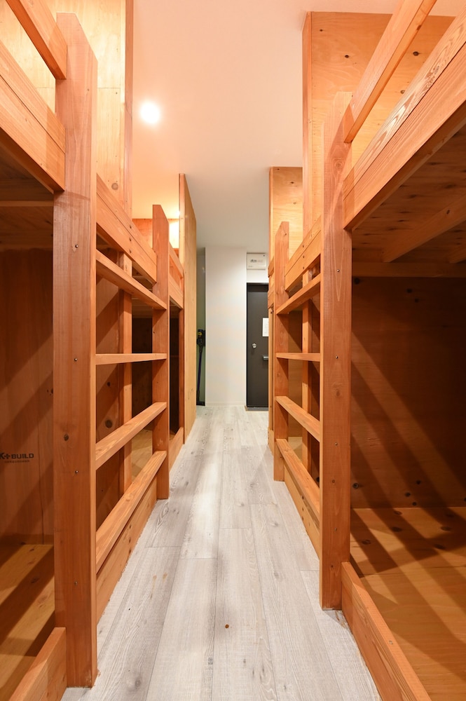 Shared Dormitory, Mixed Dorm (For 10 Guests) photo 3