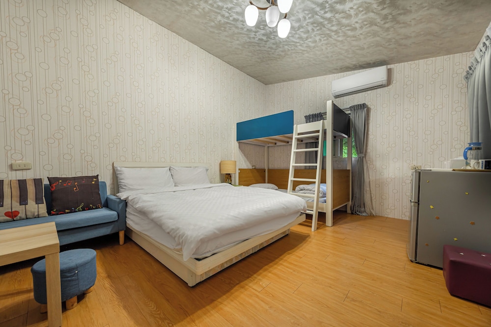 Standard Quadruple Room photo 3