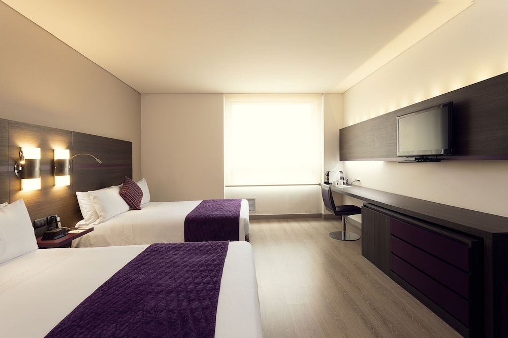 Standard Twin Room - Photo 1