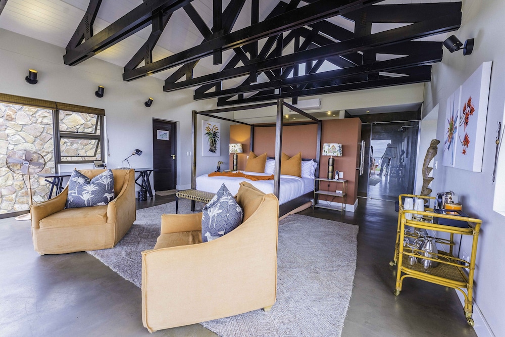 Honeymoon Room photo 1