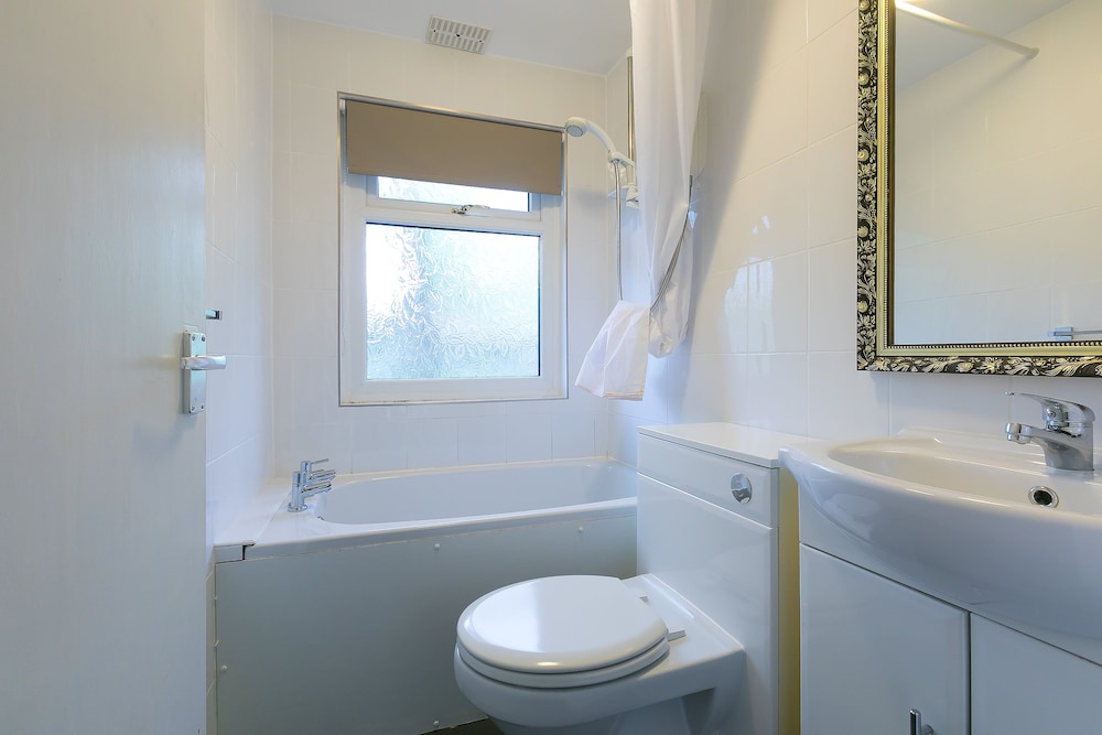 Deluxe Double Room, Pool View - Photo 4