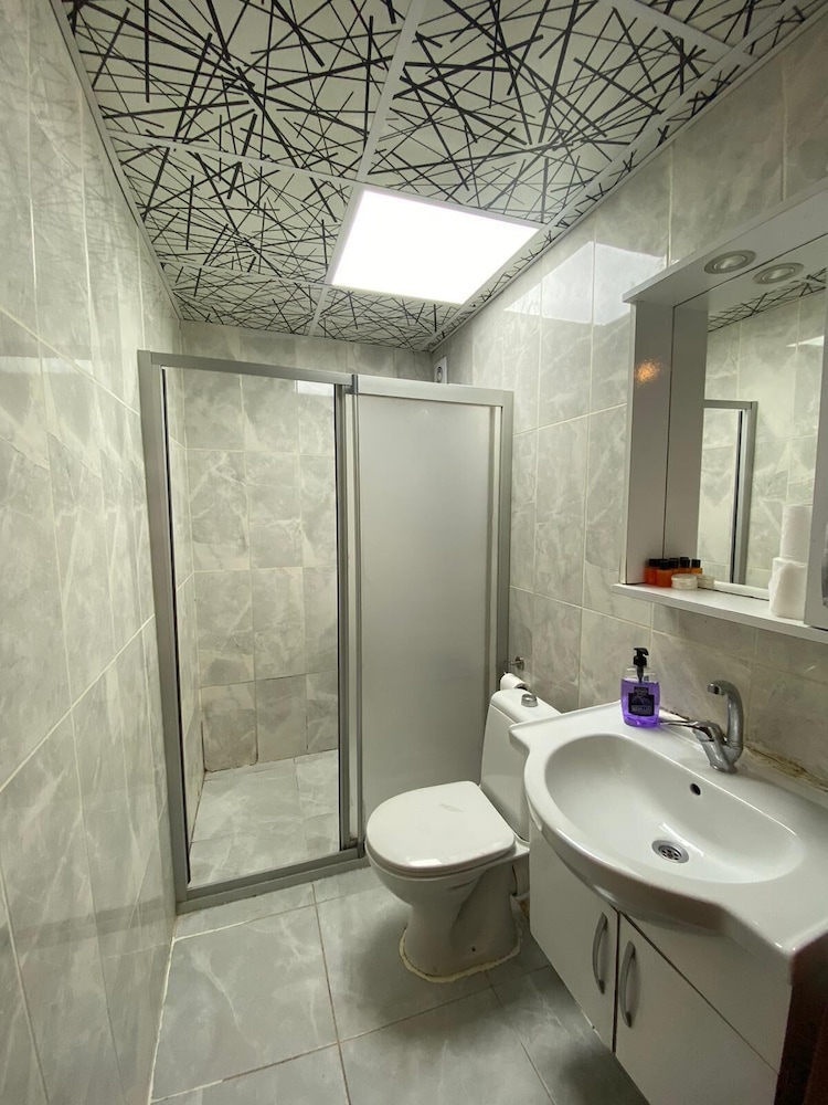 Classic Twin Room, Non Smoking, City View photo 2