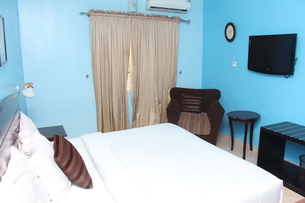 Flora Room photo 3