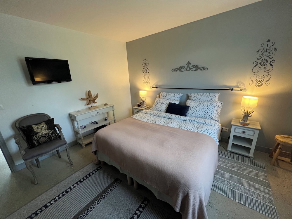 Traditional Apartment - Photo 6