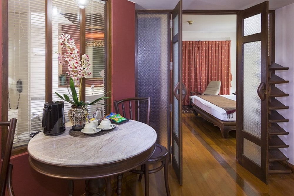 Executive Suite photo 3