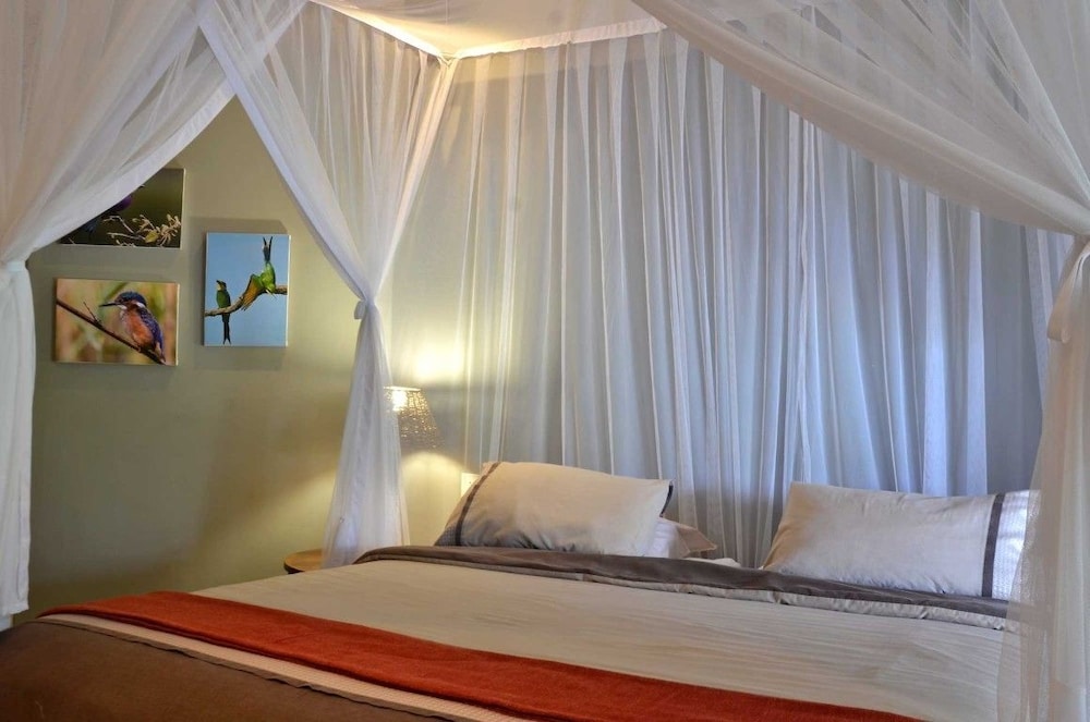 Double Room (1) photo 2