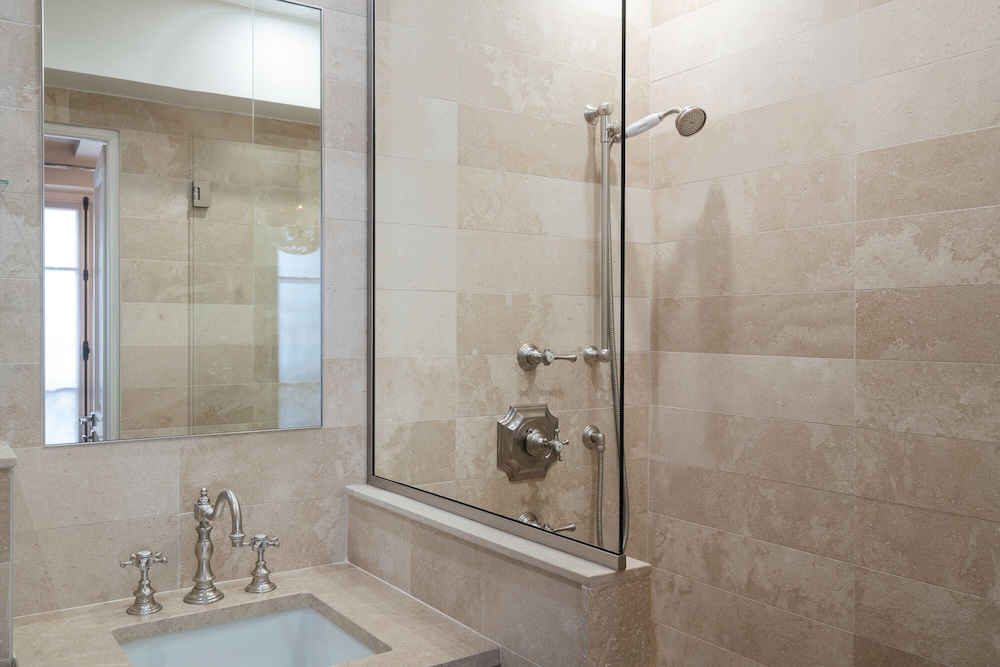 Superior Double or Twin Room photo 2