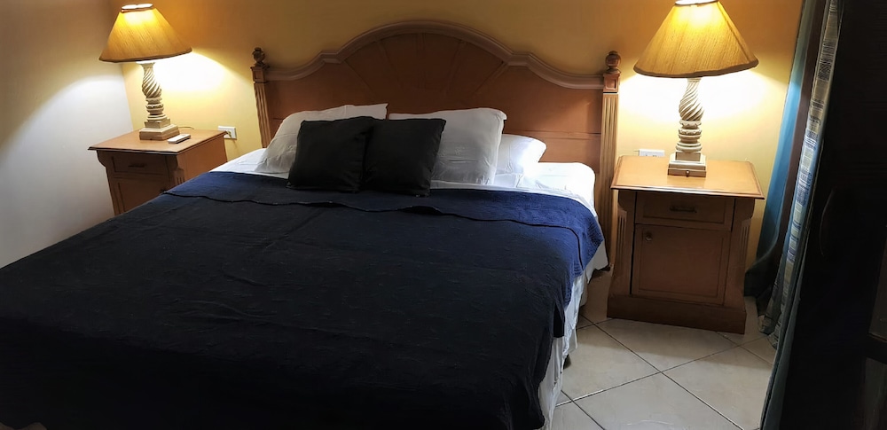 Superior Apartment, 1 Bedroom, Pool View