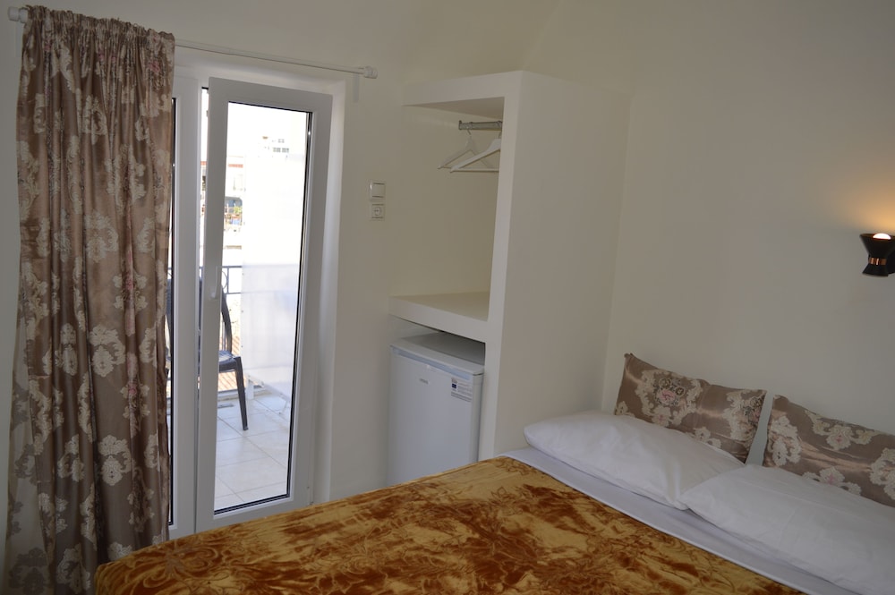 Double Room, Balcony