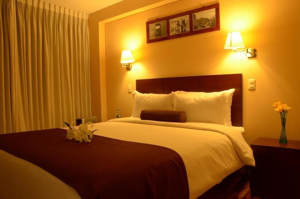 Standard Double or Twin Room photo 3