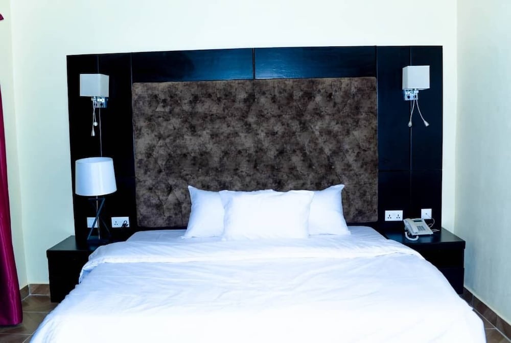 Standard Room, Balcony, Courtyard View photo 1
