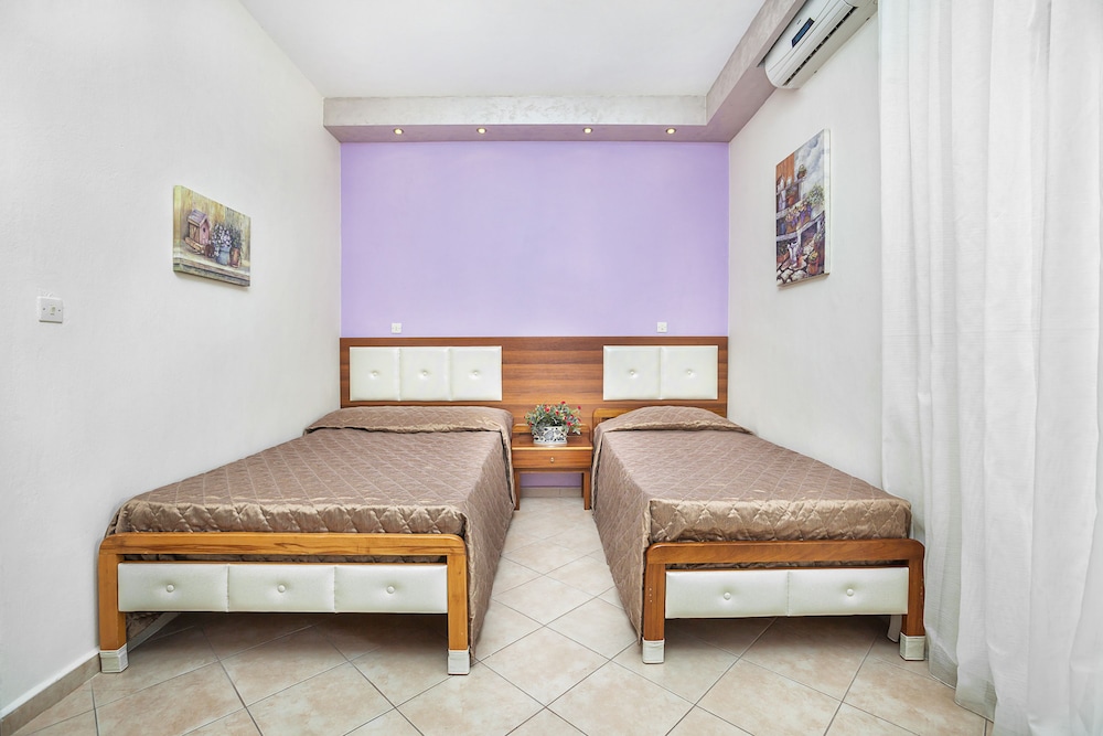 Standard Double Room, Garden View photo 3