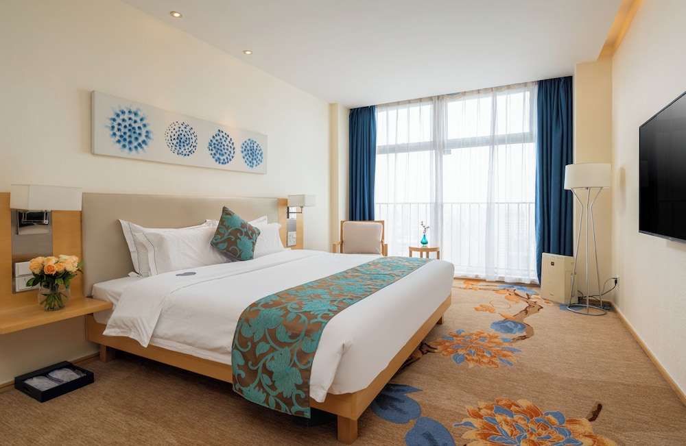 Panoramic Double Room, 1 Queen Bed photo 3