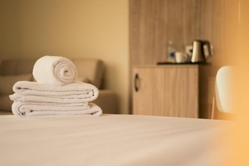 Standard Double or Twin Room - Photo 4