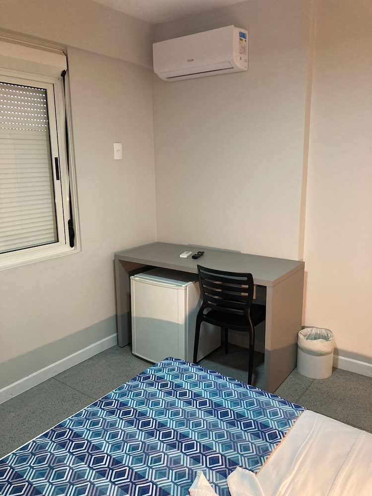 Standard Room, 1 Double or 2 Twin Beds, Air conditioning photo 3