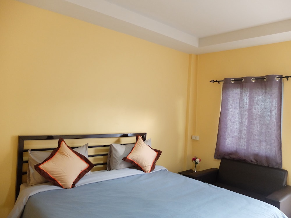 Standard Double Room - Photo 21