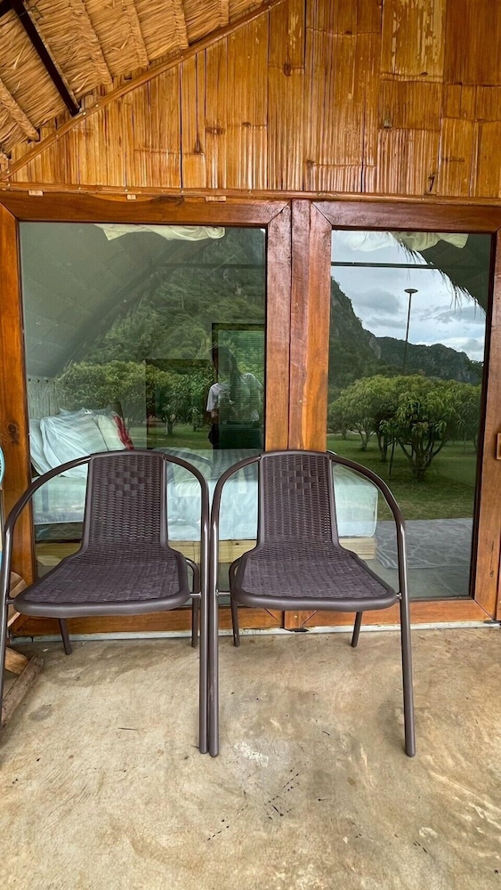 Deluxe Room, 1 King Bed, Non Smoking