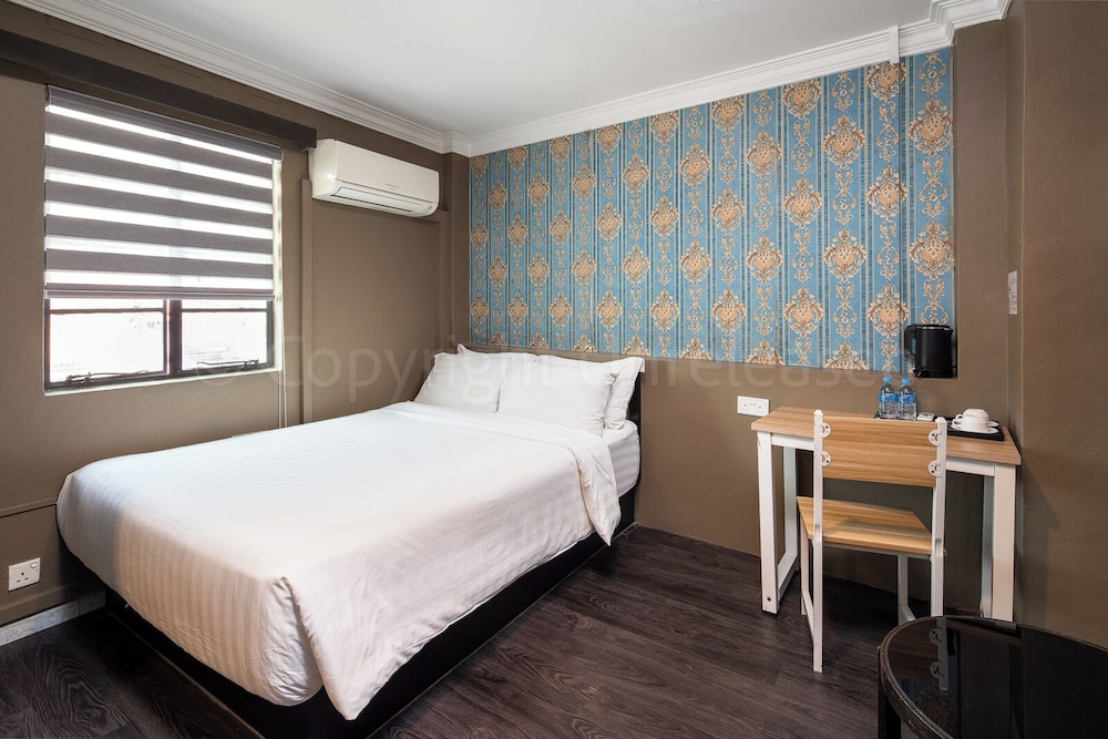 Deluxe Double Room, City View