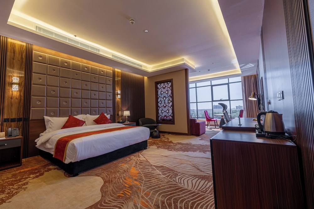 Premium Double Room, City View photo 1