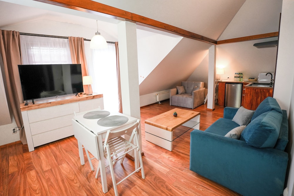Family Apartment photo 3
