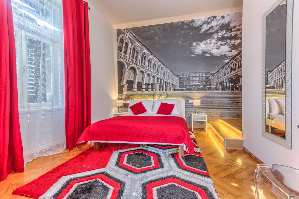 Standard Room, 1 Queen Bed, Non Smoking