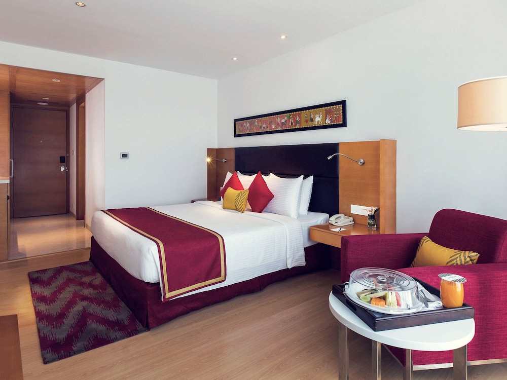 Superior Room, 1 Queen Bed, City View (and Wifi), photo 6