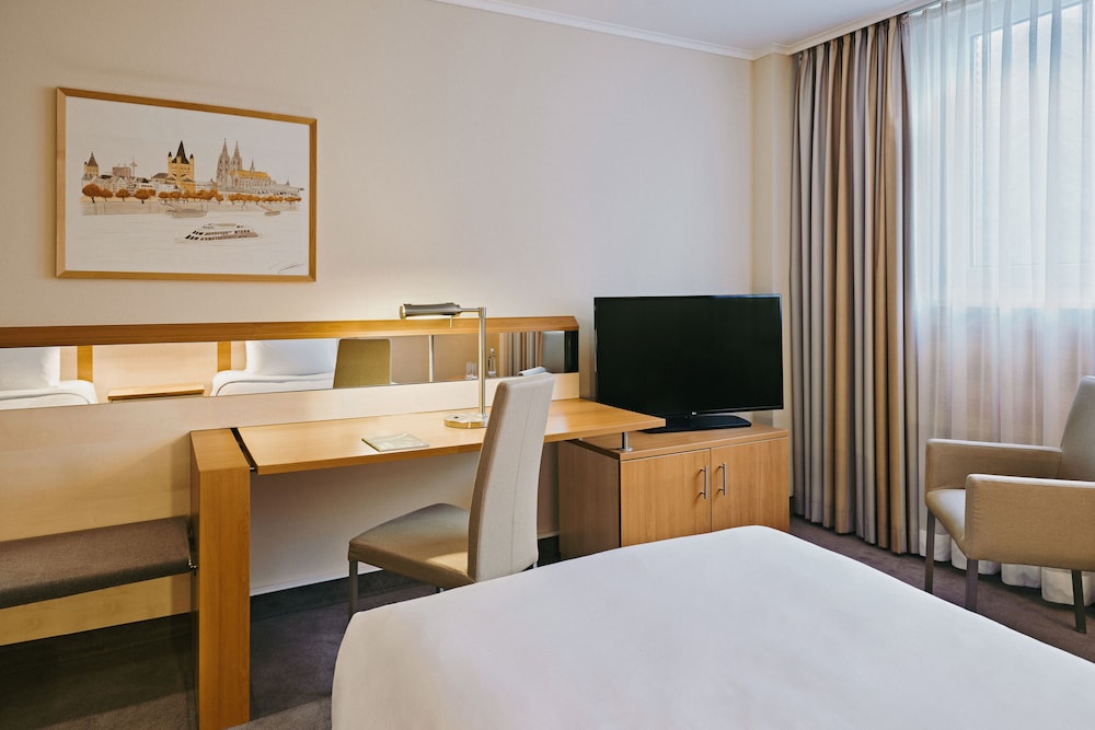 Room, 2 Twin Beds - Photo 3