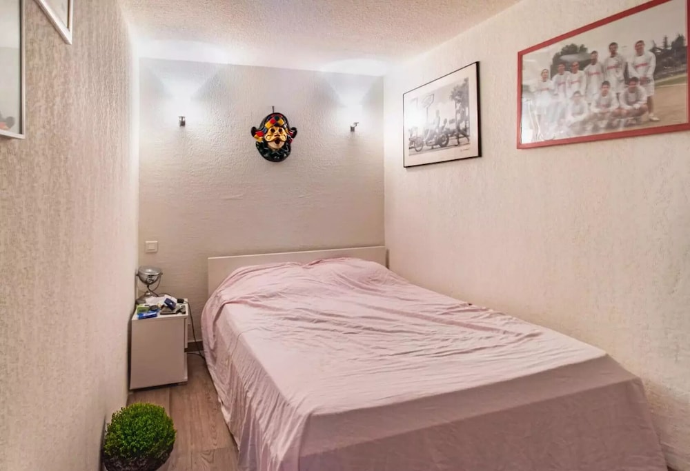 Basic Double Room, City View
