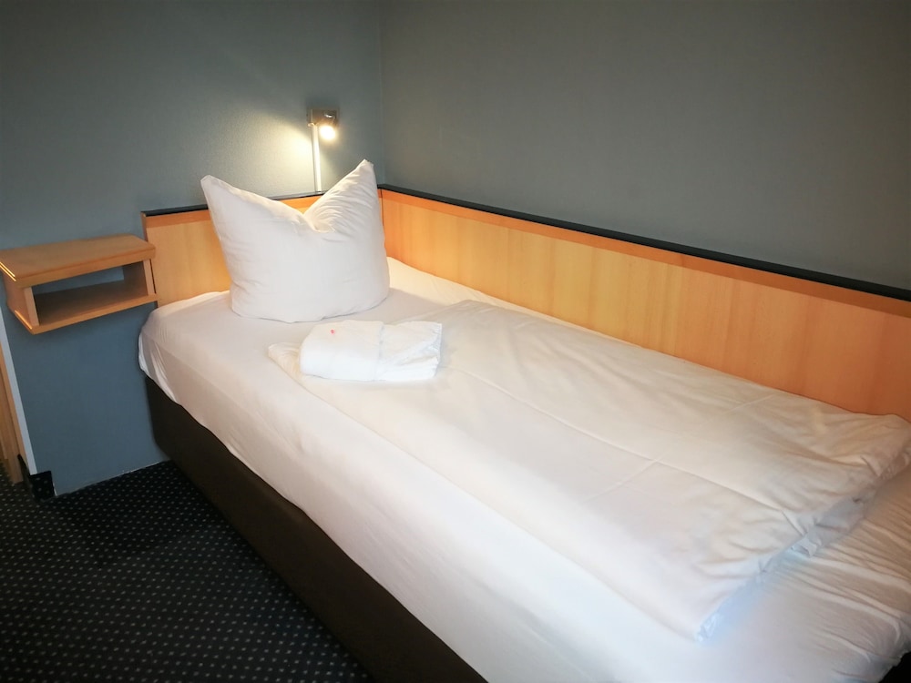 Economy Single Room photo 1