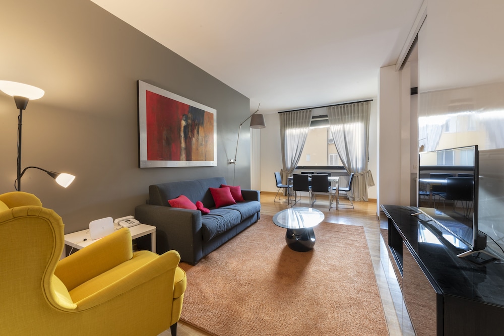 Luxury Apartment photo 1