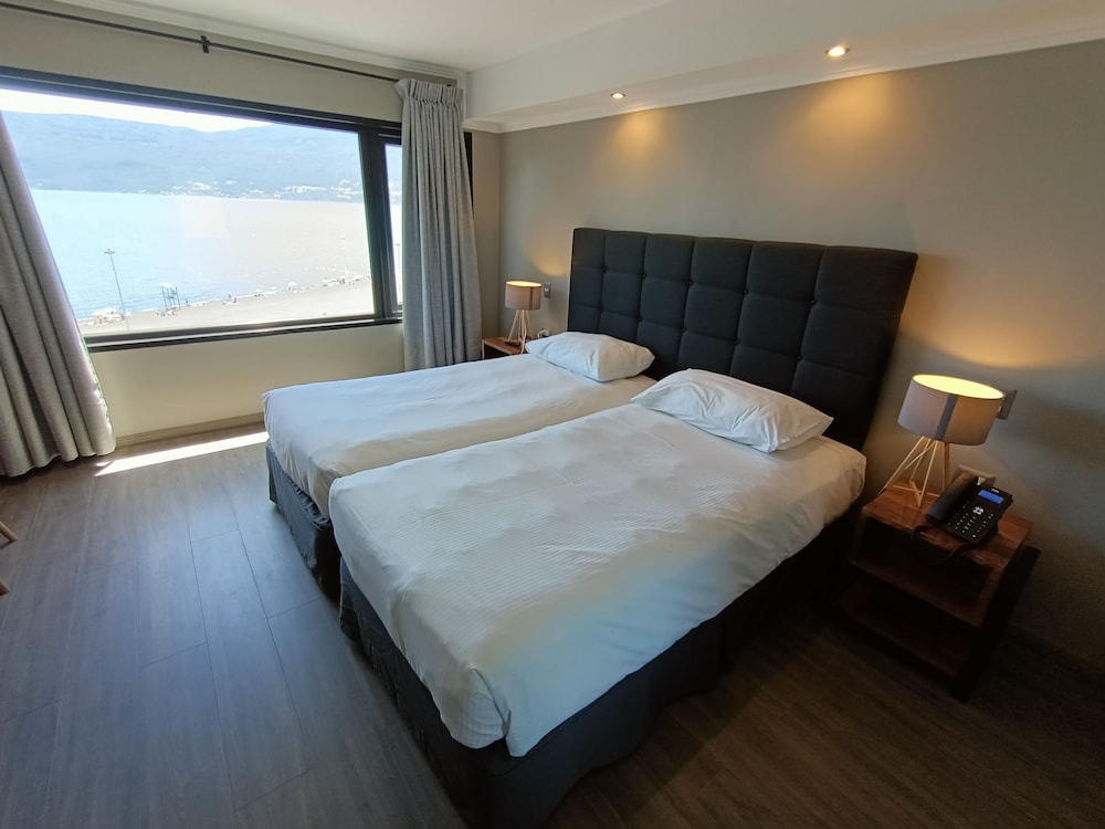 Standard Twin Room photo 1